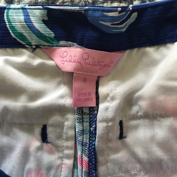 Lily Pulitzer 5” scallop shorts size 6 - Picture 3 of 3